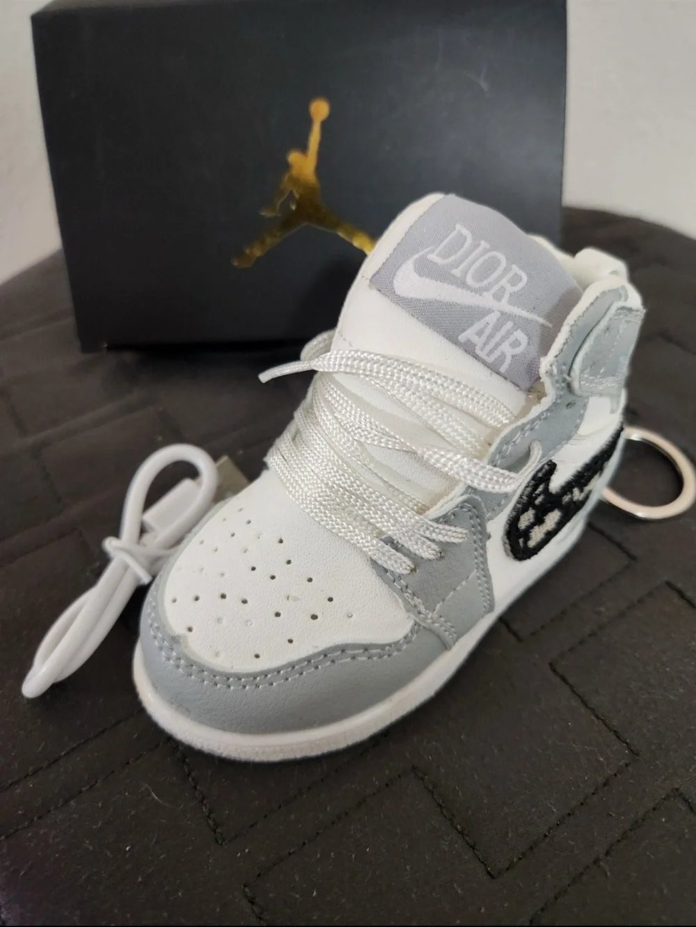 Nike Dior JordonSneaker (Dior Air) Keychain Portable Power Bank Charger 8000 mAh